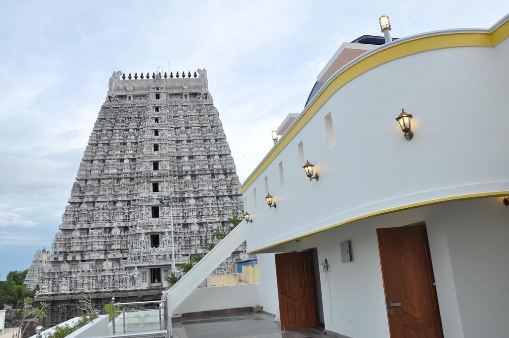 Sri Sarvesha Js Palace Temple View Tiruvannāmalai Екстериор снимка